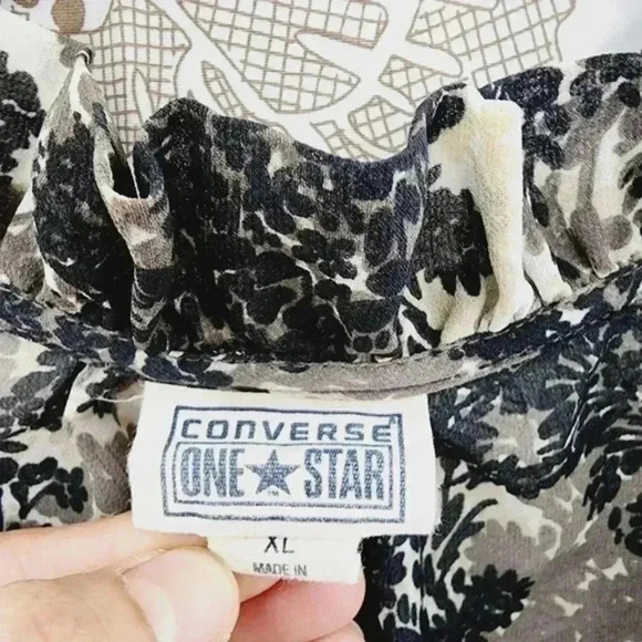 Converse One Star Chiffon Sleeveless Blouse XL‎ Scoop Neck Floral Printed - Picture 6 of 8